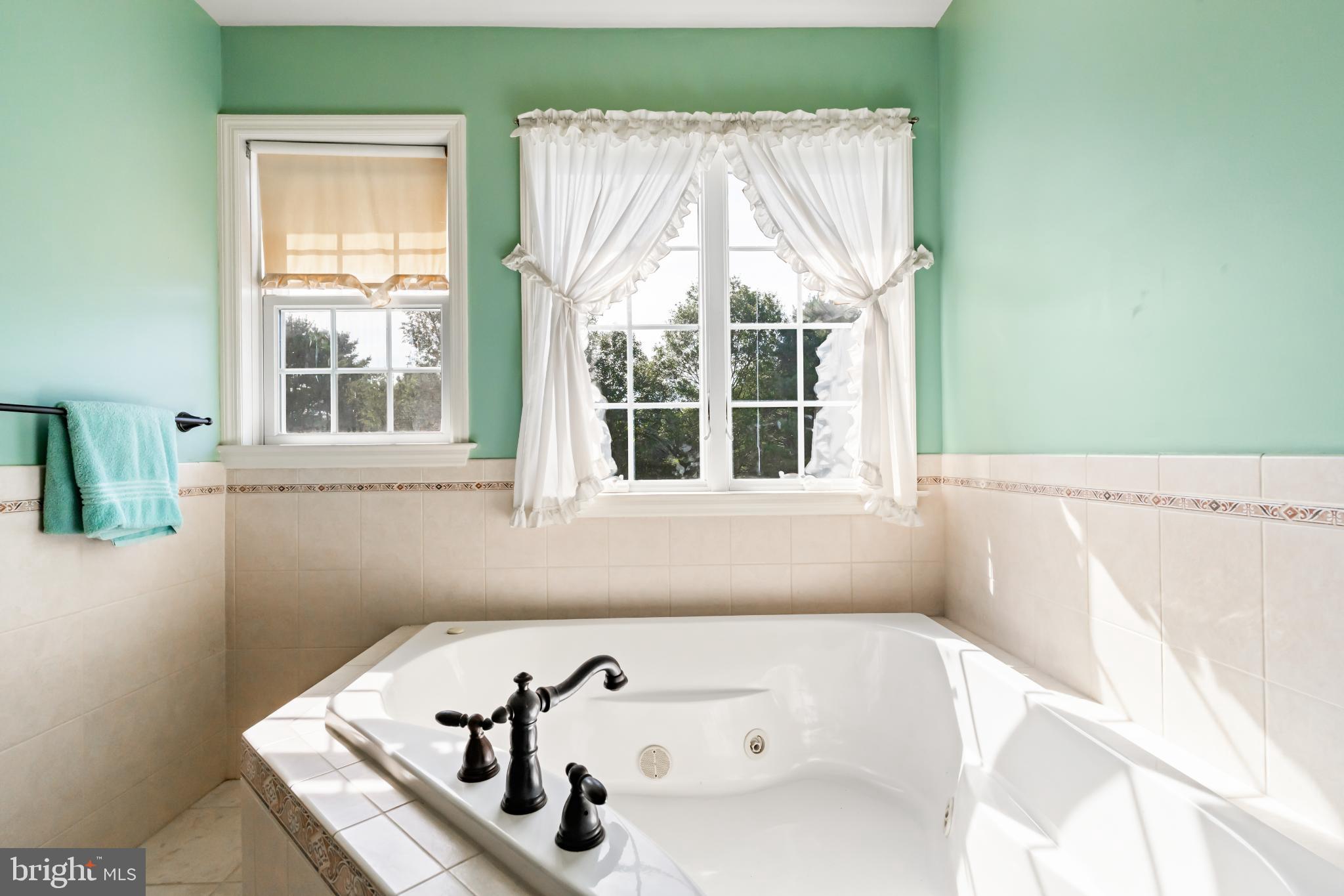 MOUNTAIN VW LK ESTS - Residential