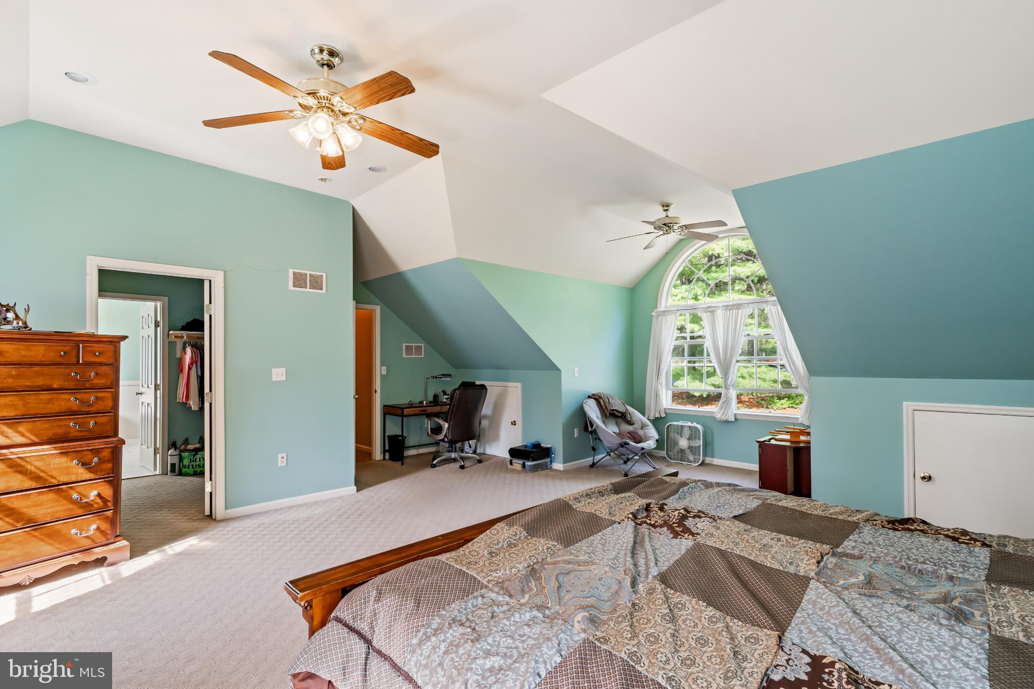 MOUNTAIN VW LK ESTS - Residential