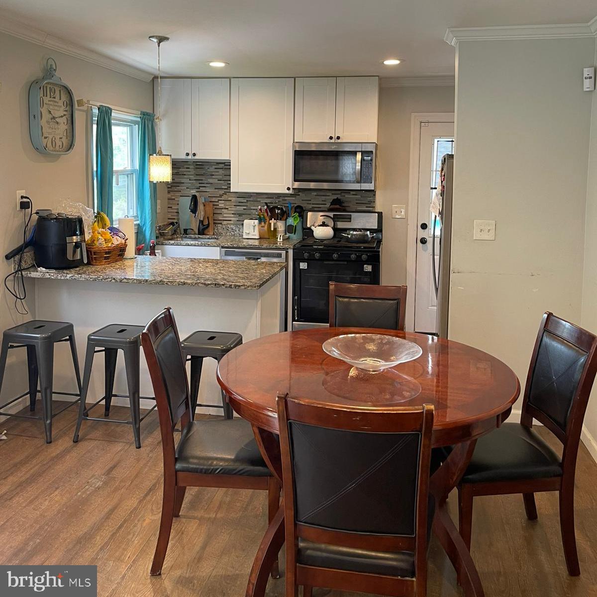 ENGLEWOOD - Residential