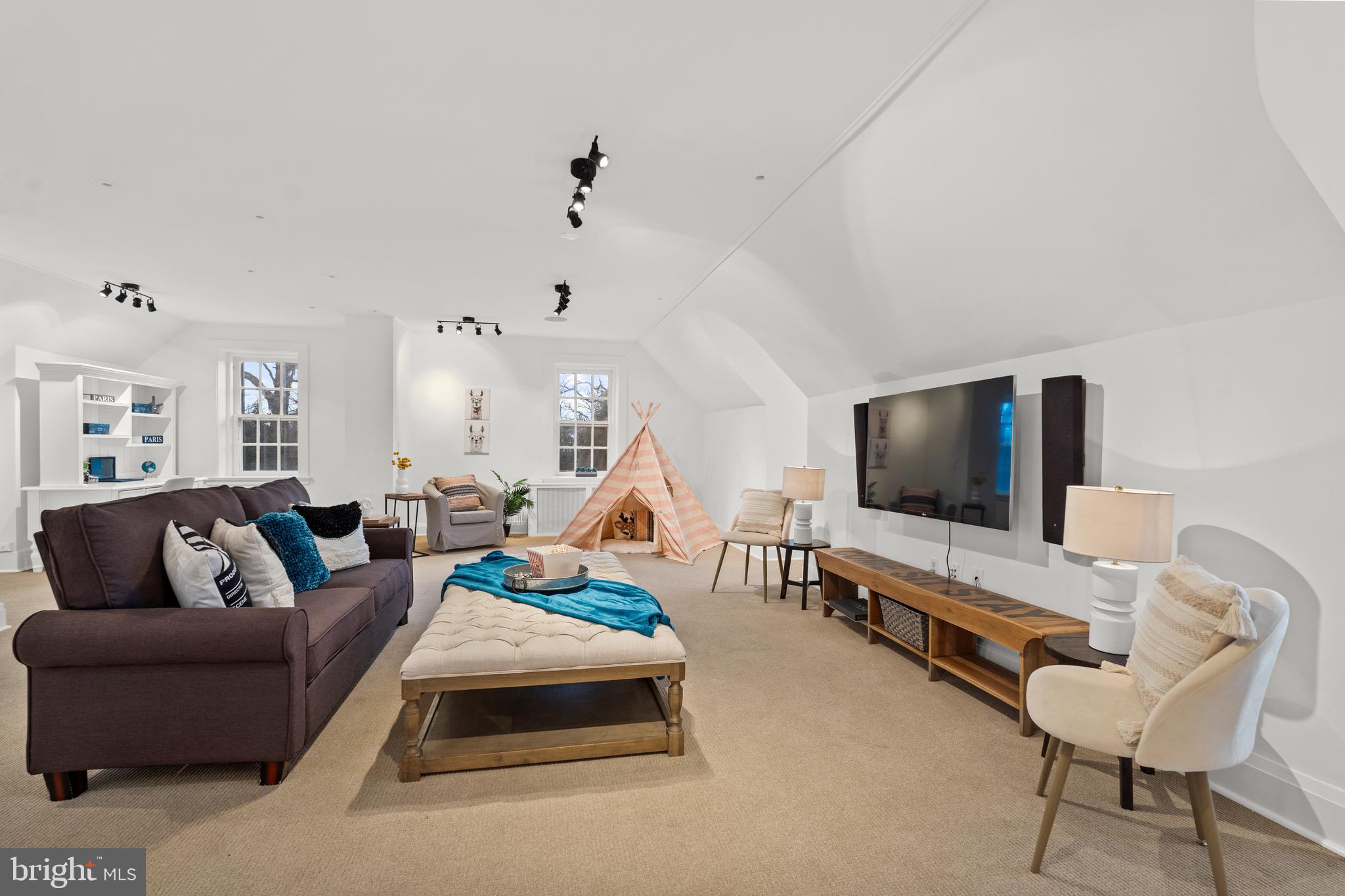 GUILFORD - Residential