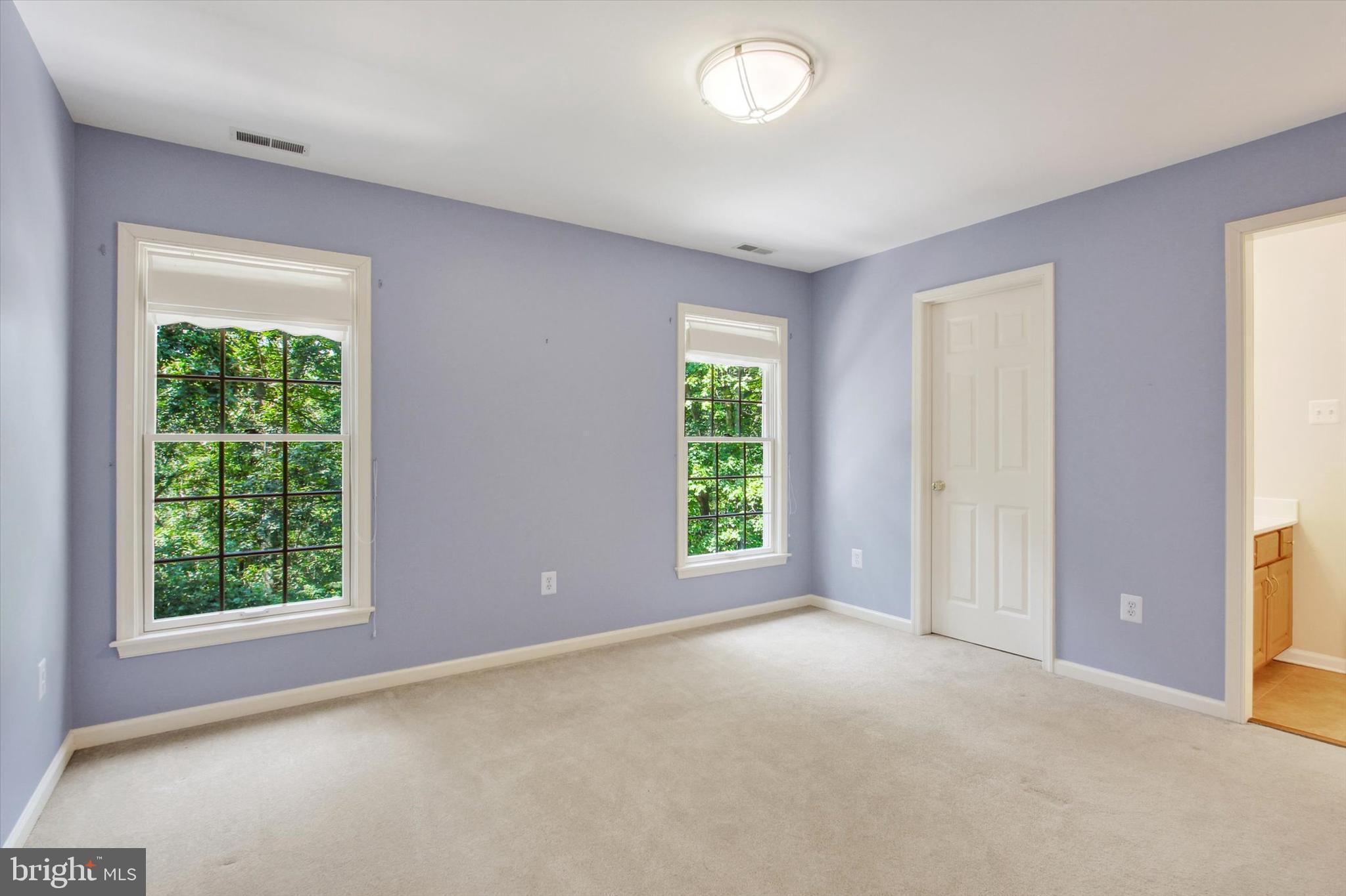 RIVER DOWNS - Residential