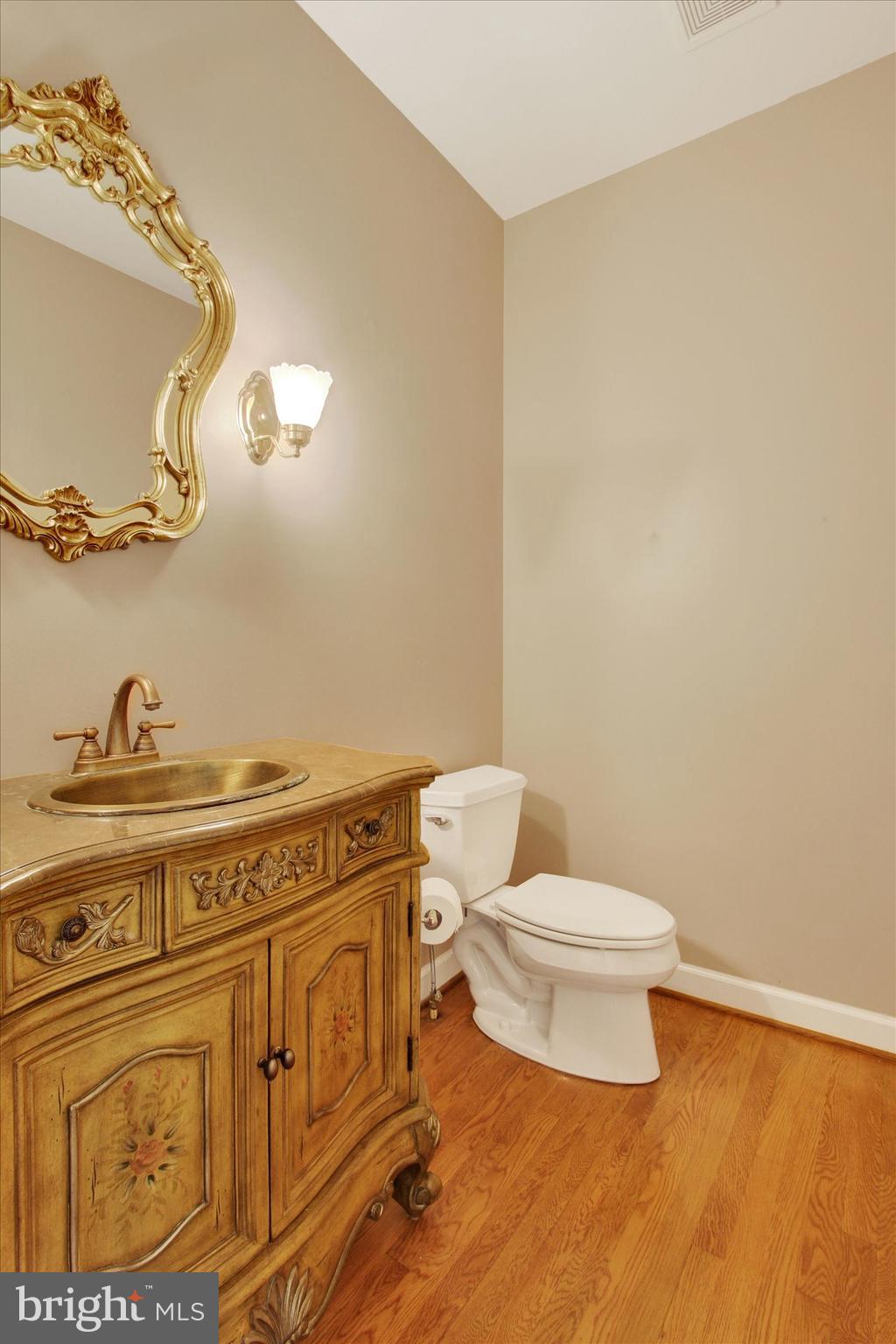 RIVER DOWNS - Residential