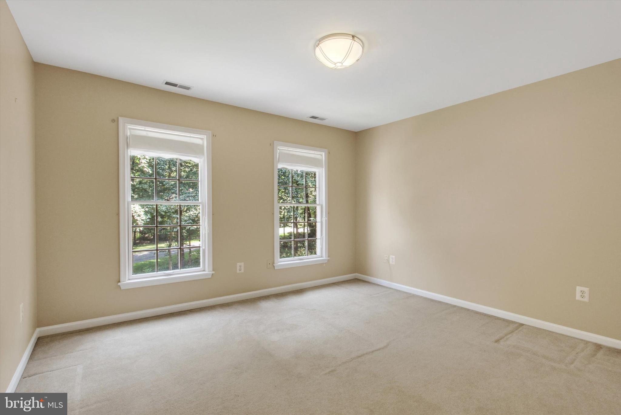 RIVER DOWNS - Residential