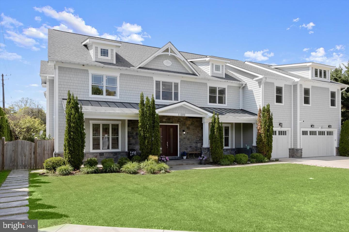 11000 LUXMANOR ROAD