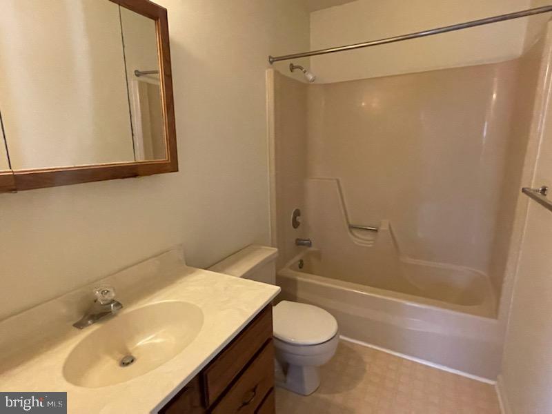 WINGSPREAD - Residential Lease