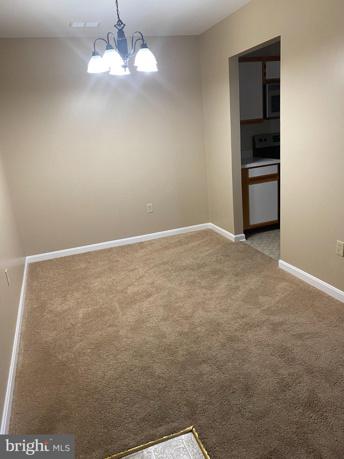 100 TIMBERLAKE TERRACE 7