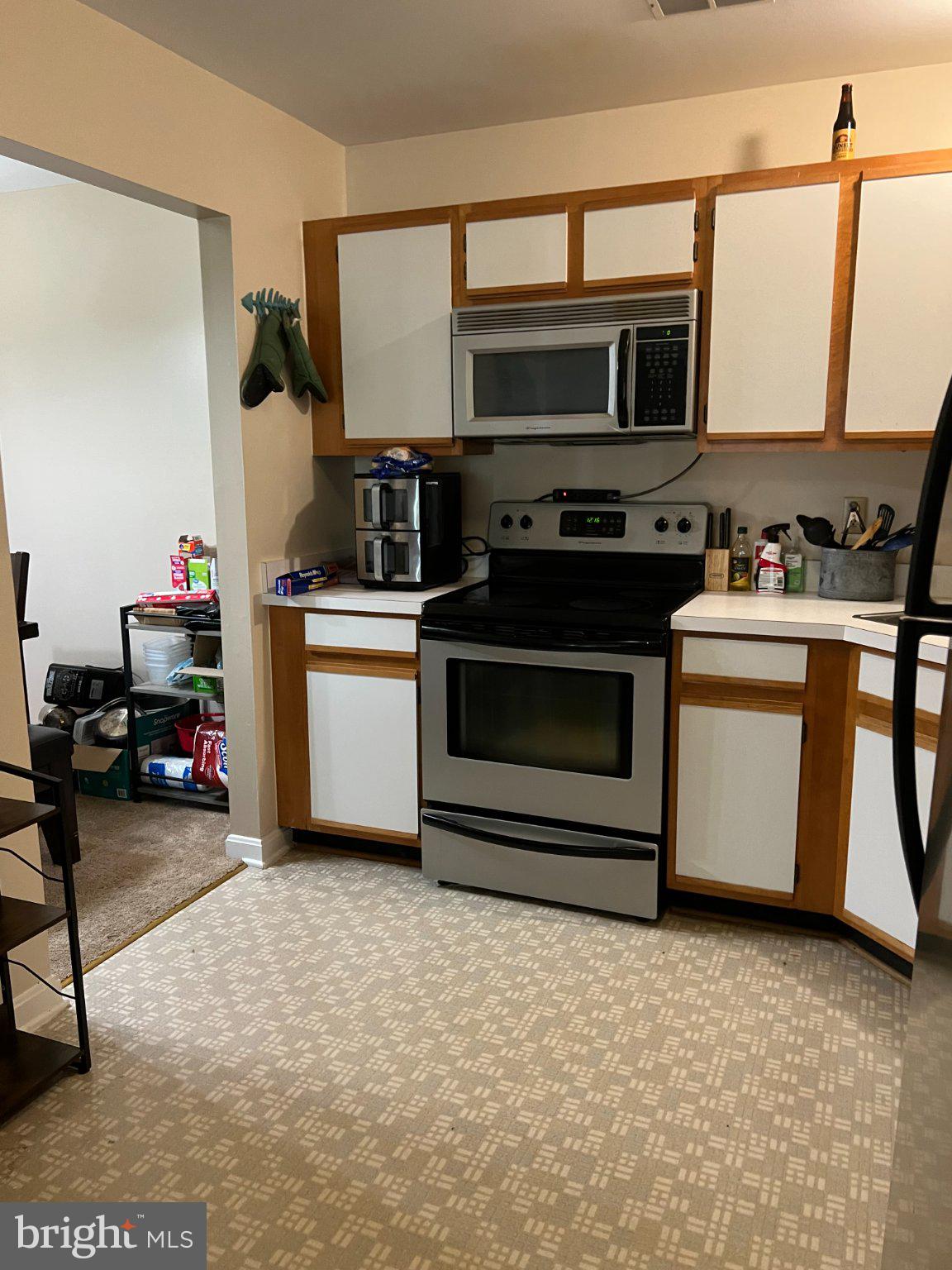 100 TIMBERLAKE TERRACE 7