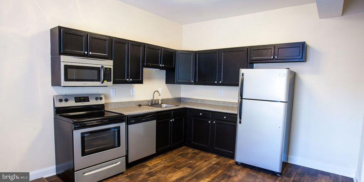 BOLTON HILL HISTORIC DISTRICT - Residential Lease