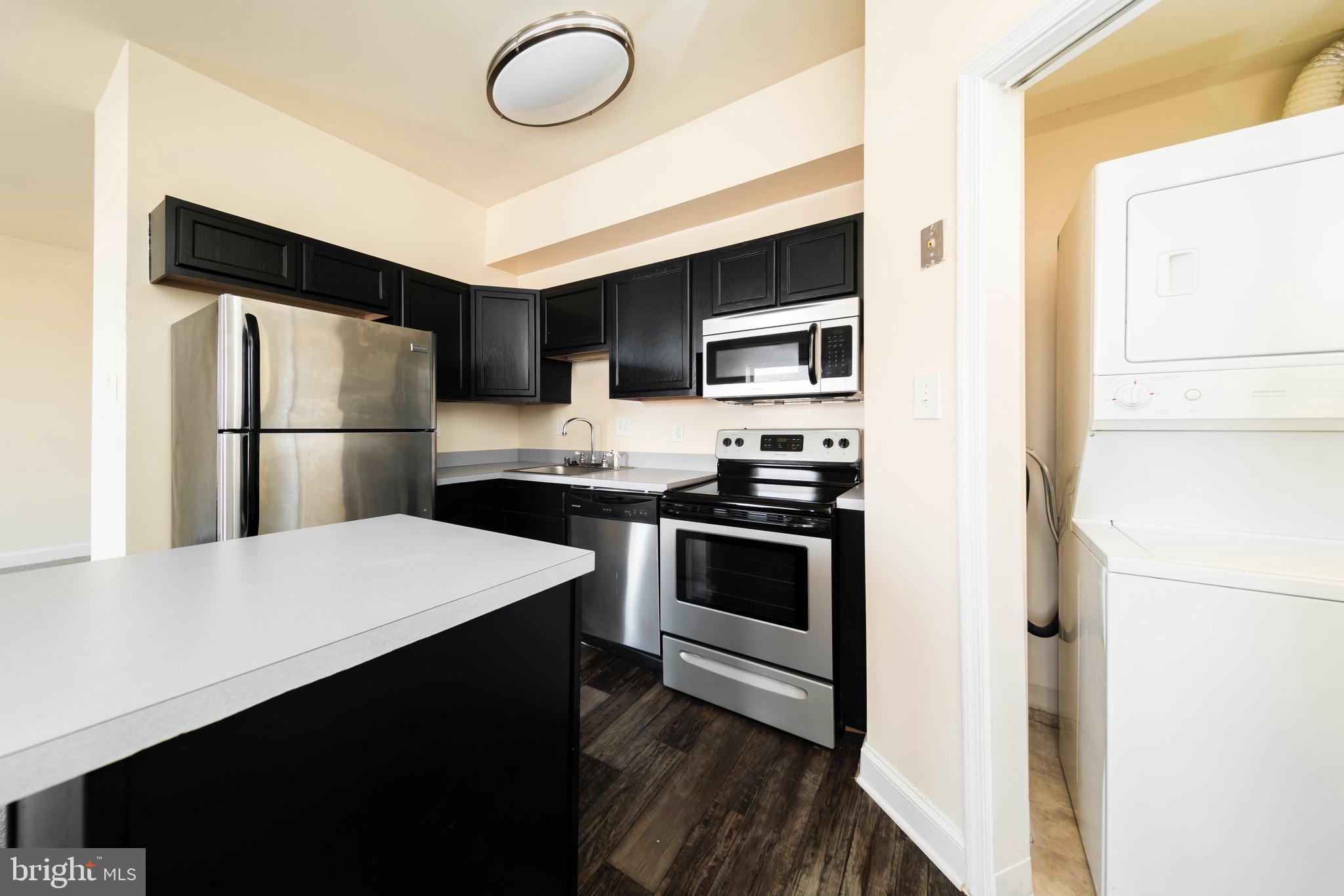 BOLTON HILL HISTORIC DISTRICT - Residential Lease