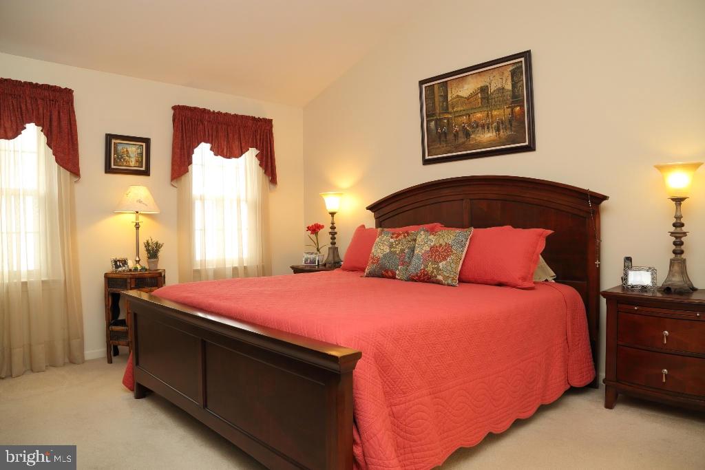 SOUTHRIDGE - Residential