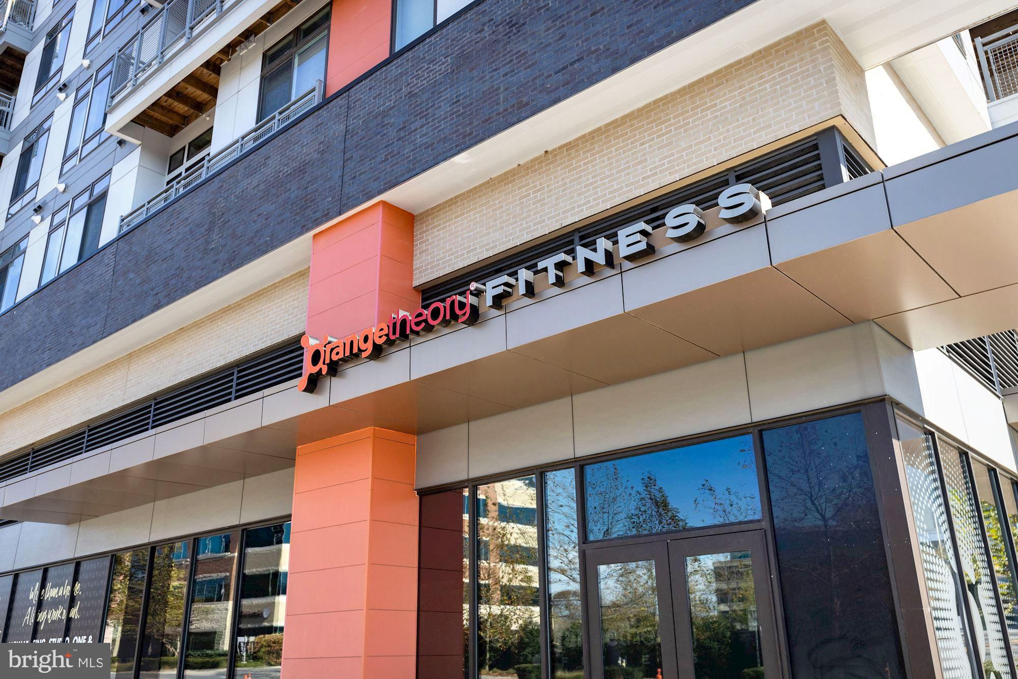 RESTON - Residential