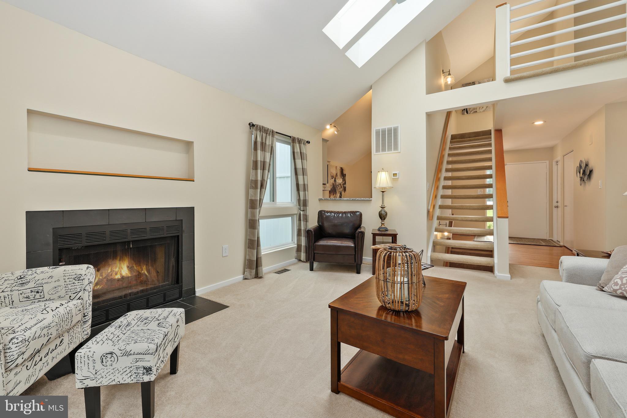 RESTON - Residential