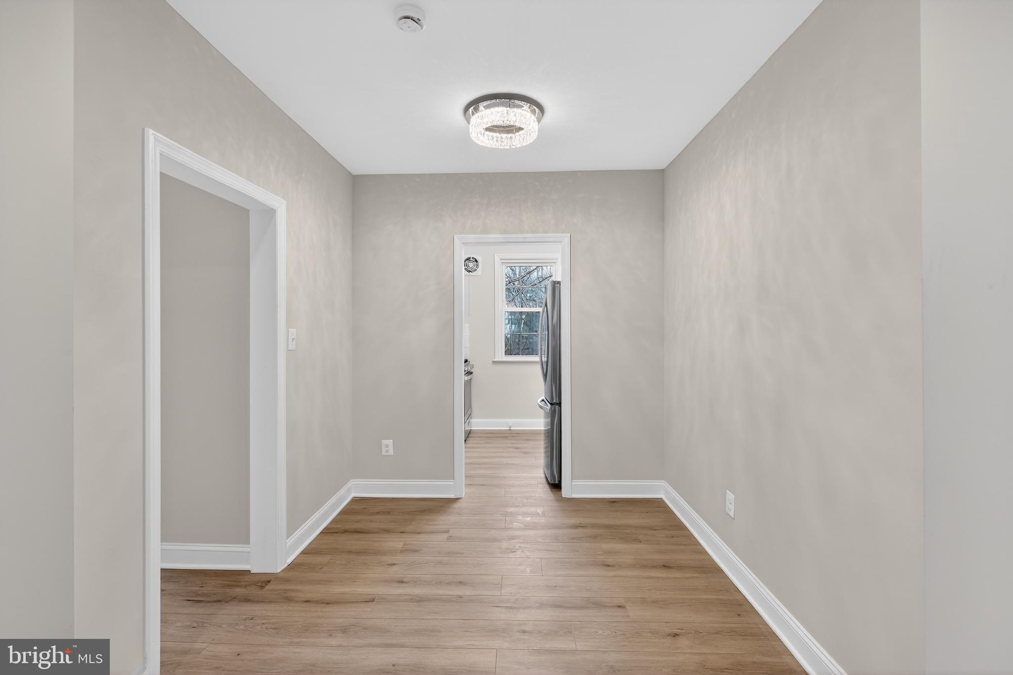 FREDERICK COURTS - Residential