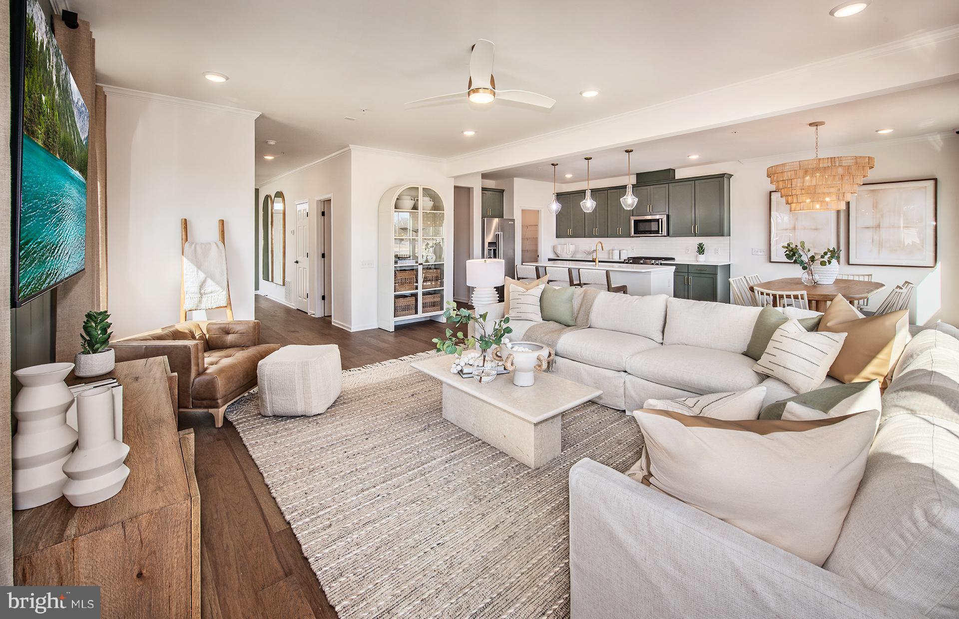 10 EAGLE CT