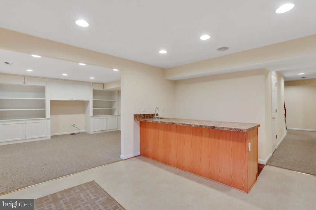 APPLE KNOLLS ESTATES - Residential