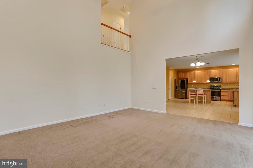 APPLE KNOLLS ESTATES - Residential