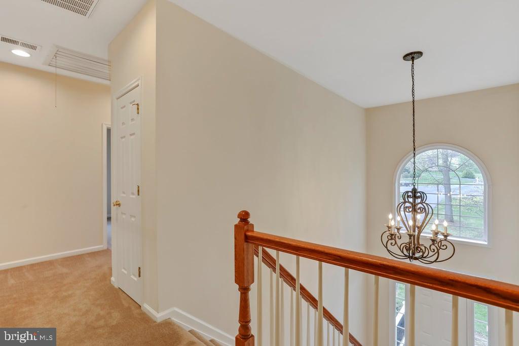 APPLE KNOLLS ESTATES - Residential