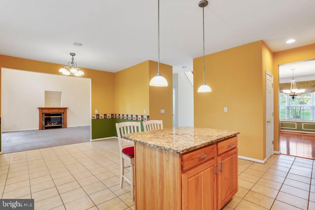 APPLE KNOLLS ESTATES - Residential