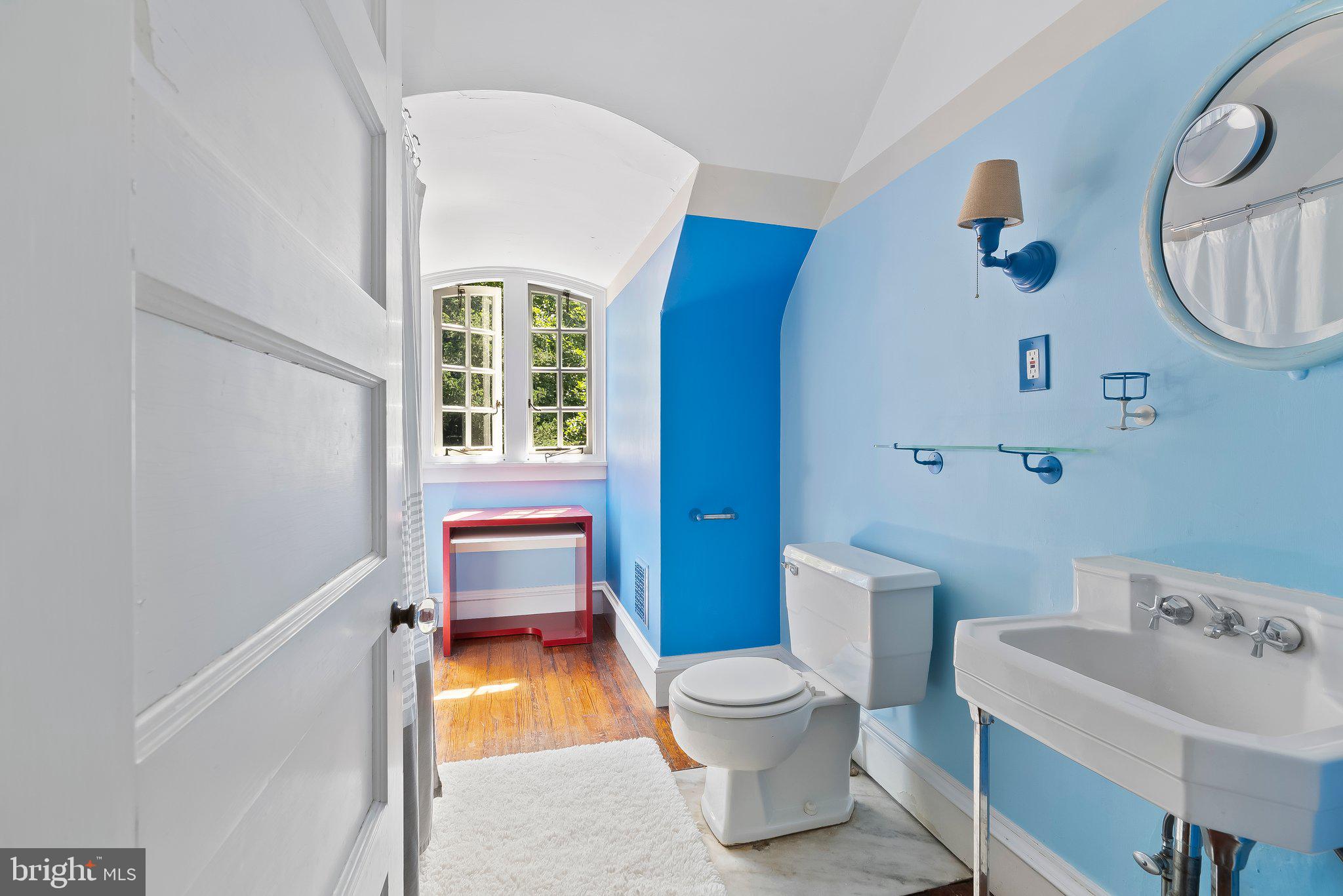 MERION STATION - Residential