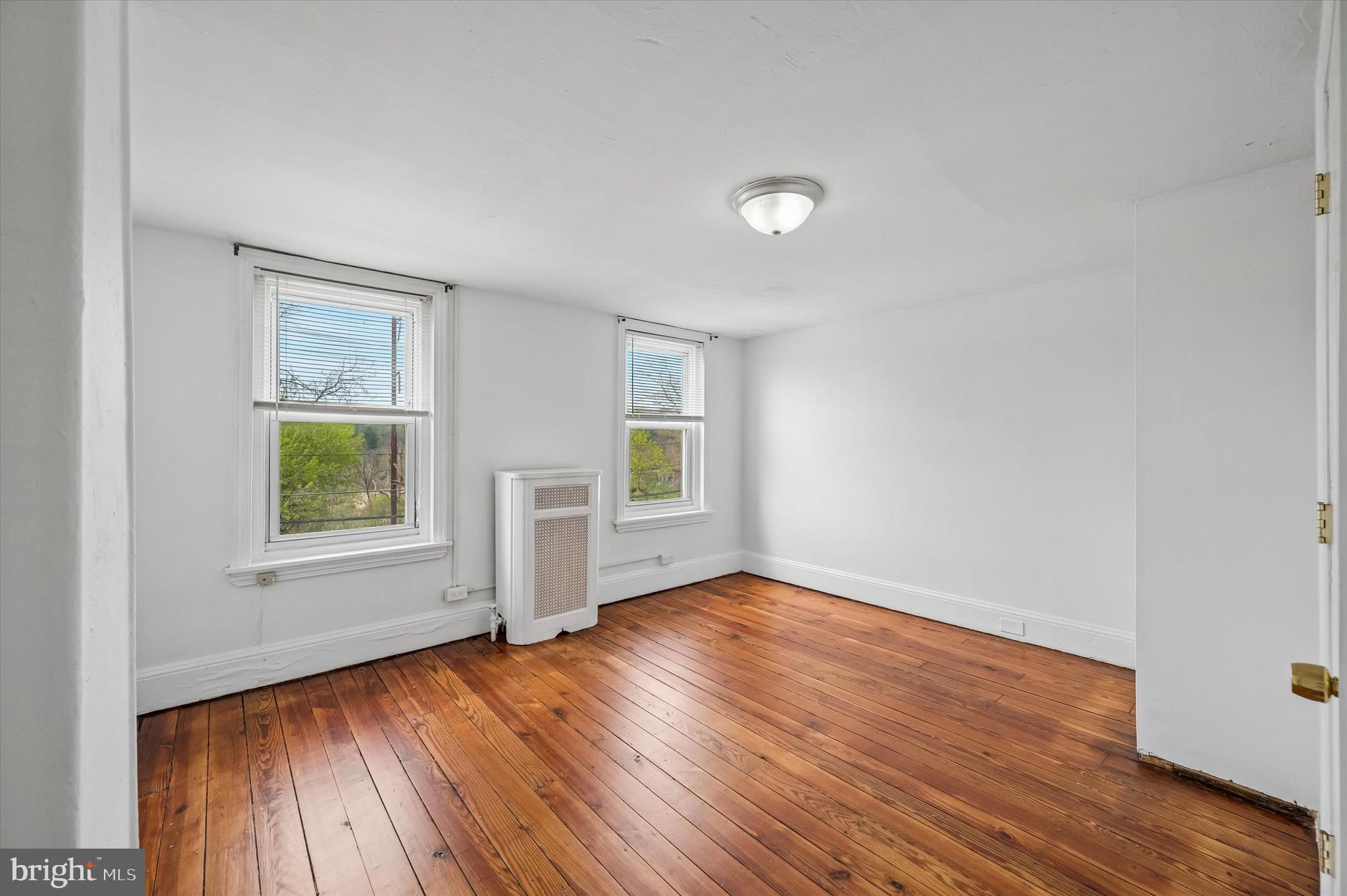 MANAYUNK - Residential