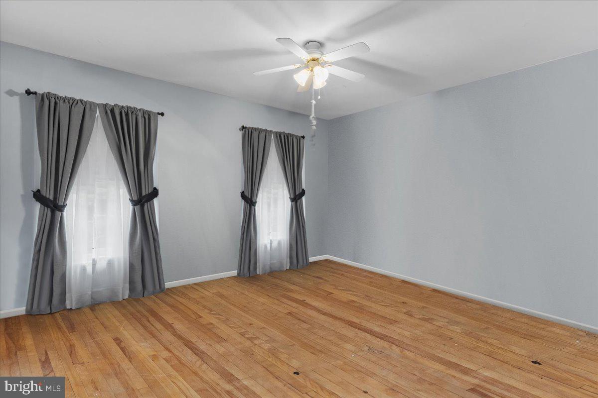 VICTORIA STATION - Residential