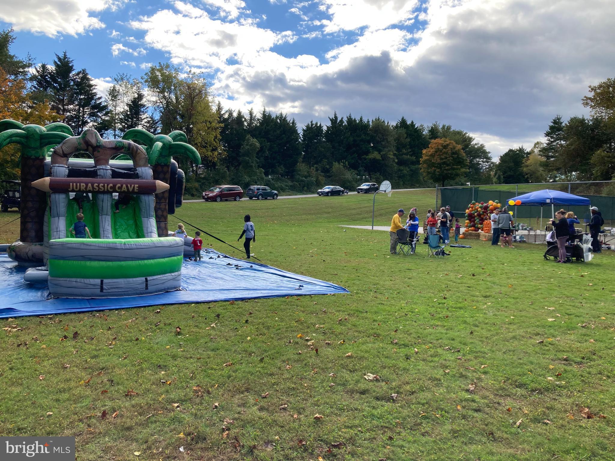 VICTORIA STATION - Residential