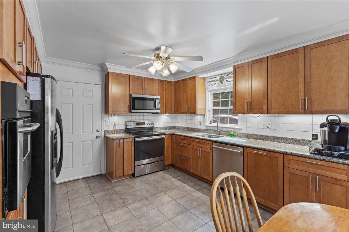 VICTORIA STATION - Residential