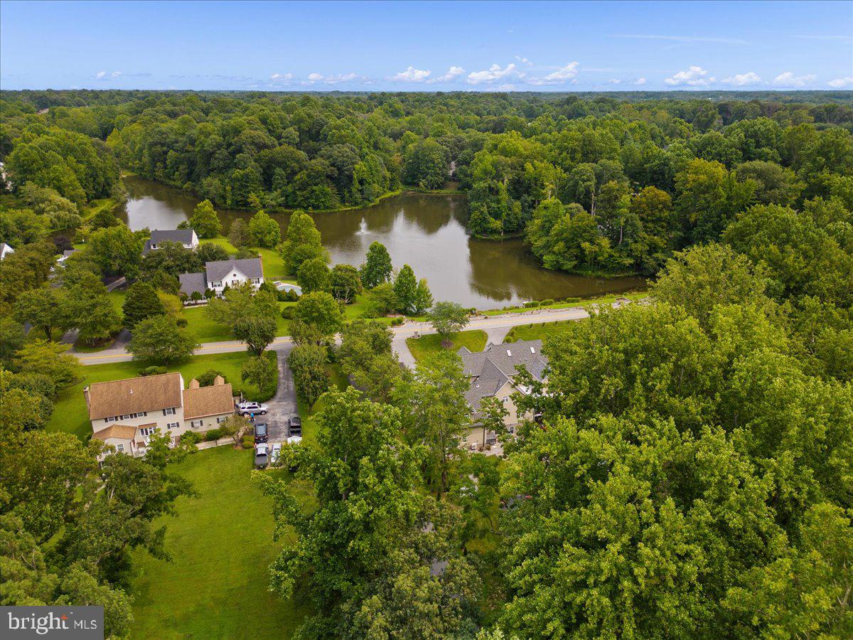 VICTORIA STATION - Residential