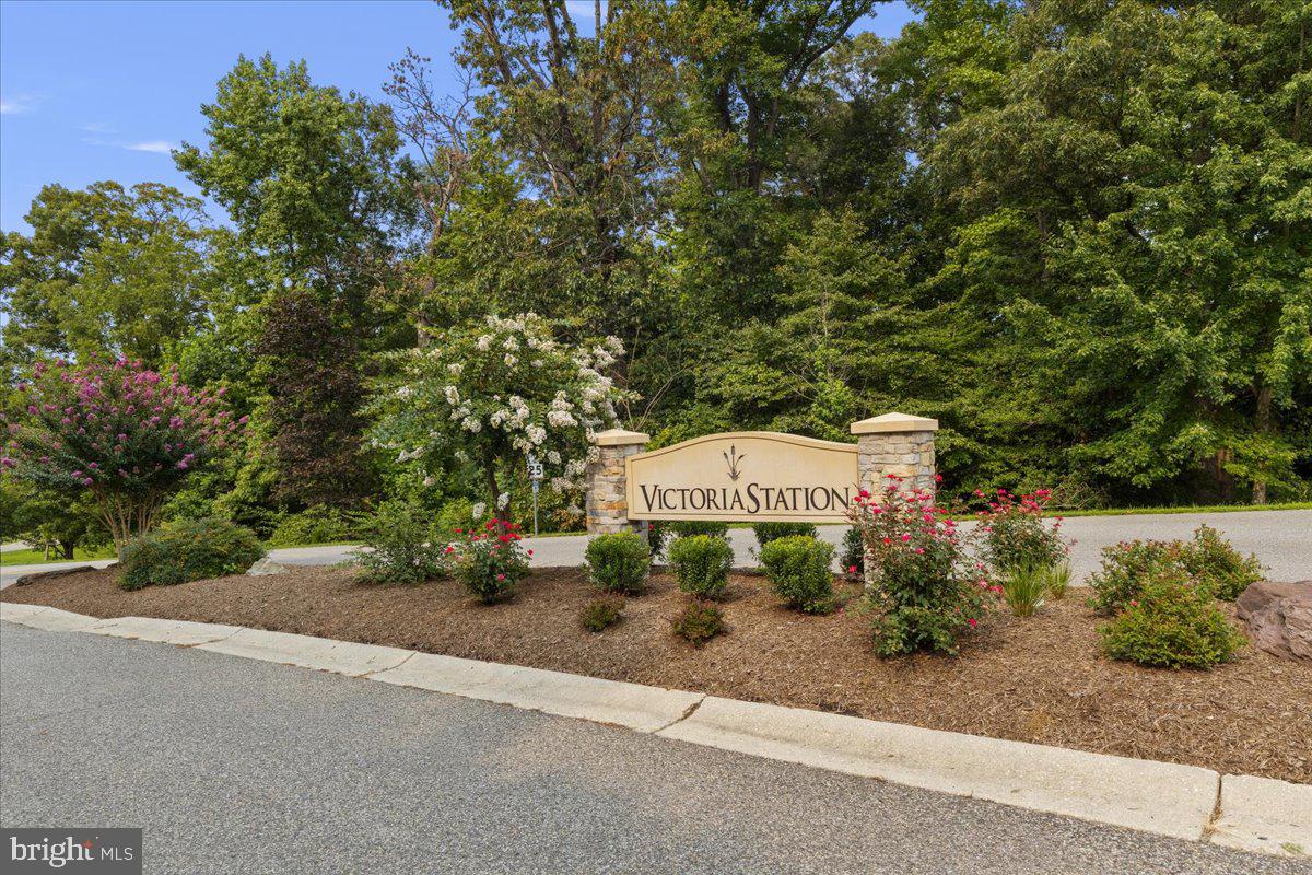 VICTORIA STATION - Residential