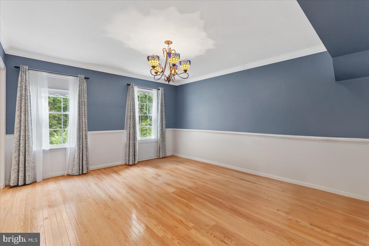 VICTORIA STATION - Residential