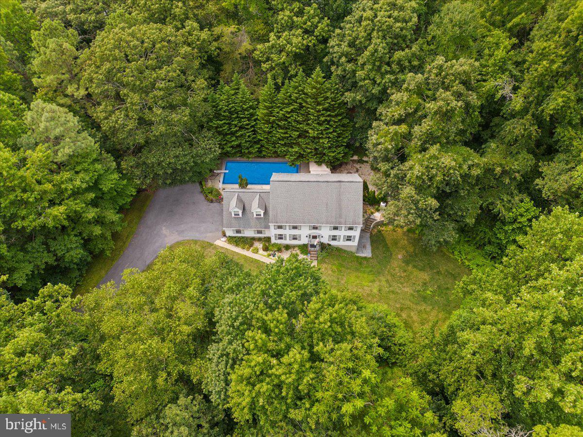 VICTORIA STATION - Residential