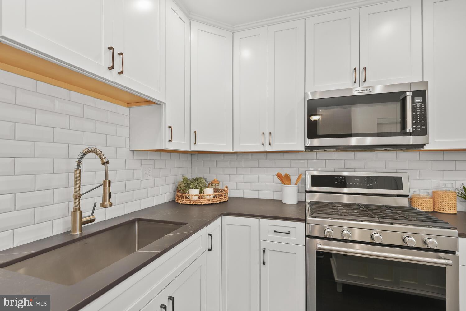 JONES VALLEY - Residential