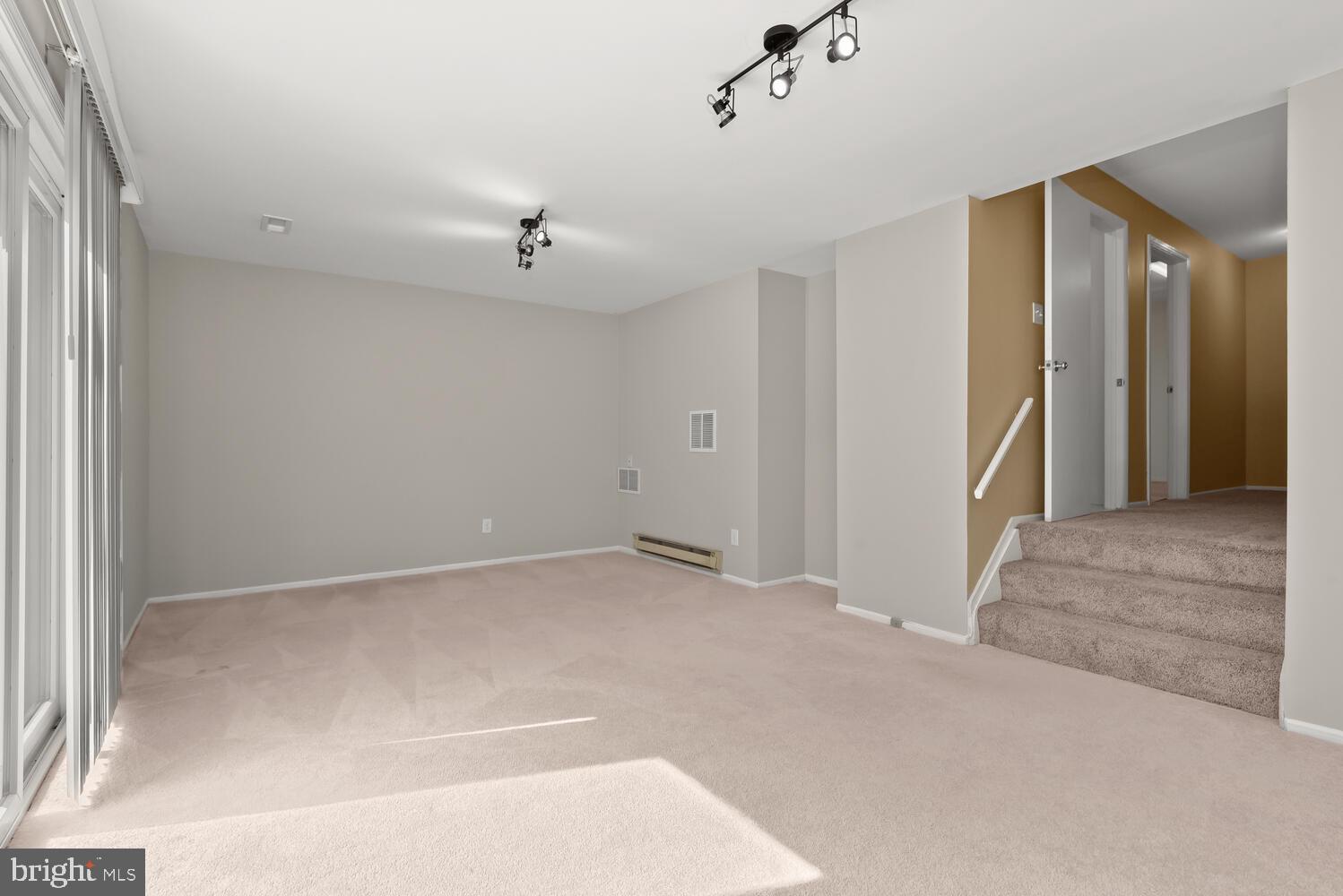 JONES VALLEY - Residential