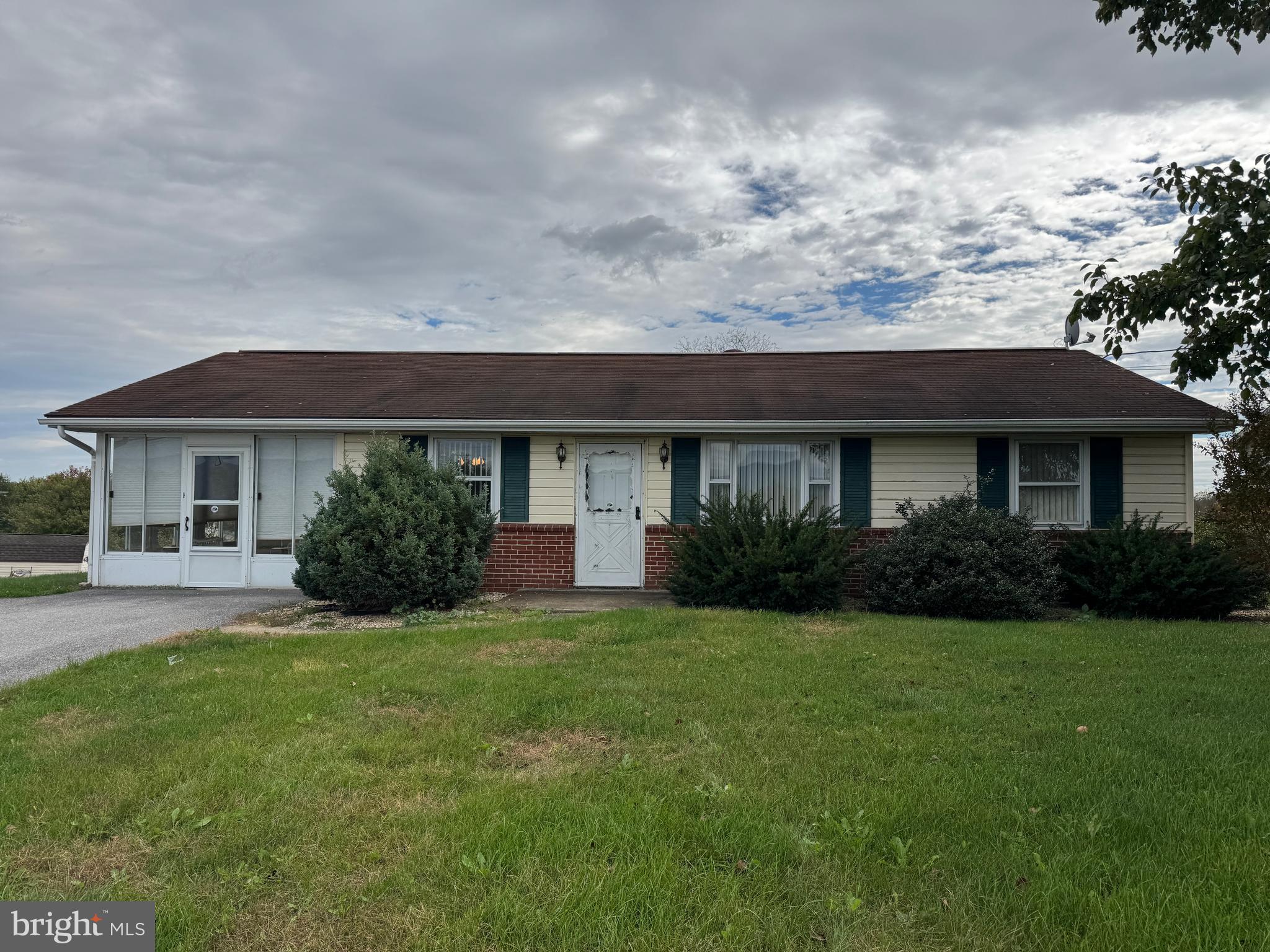 1224 HADE ROAD