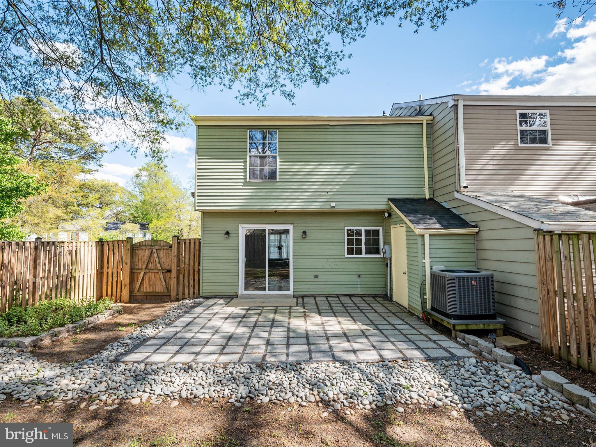 ST CHARLES SUB - WAKEFIELD - Residential