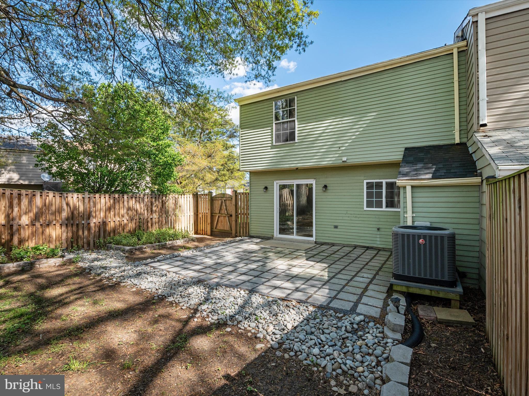 ST CHARLES SUB - WAKEFIELD - Residential