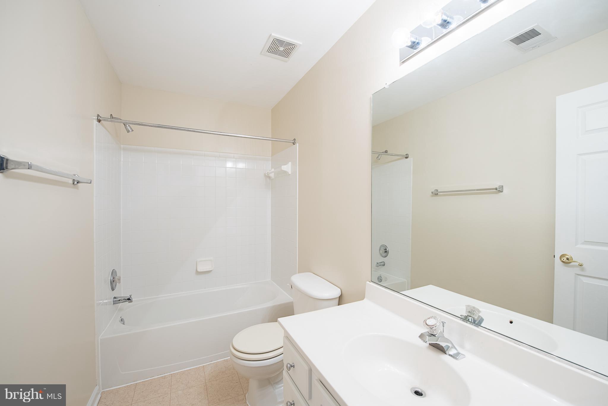 CAMPBELLS TRACE - Residential Lease