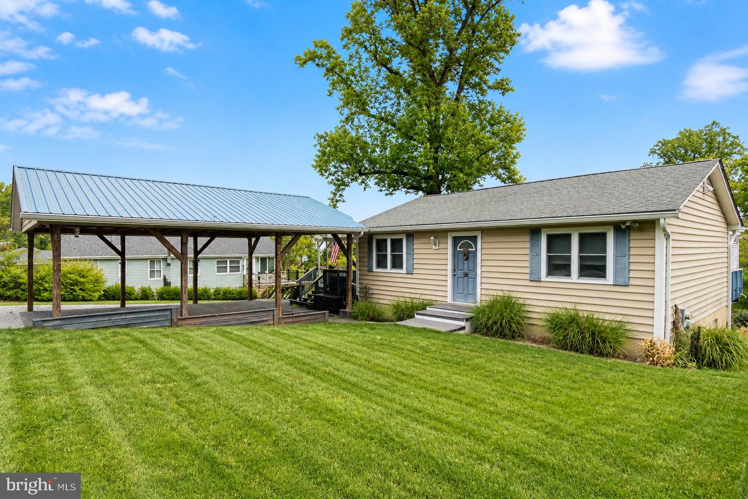WILLOWS COLONY - Residential