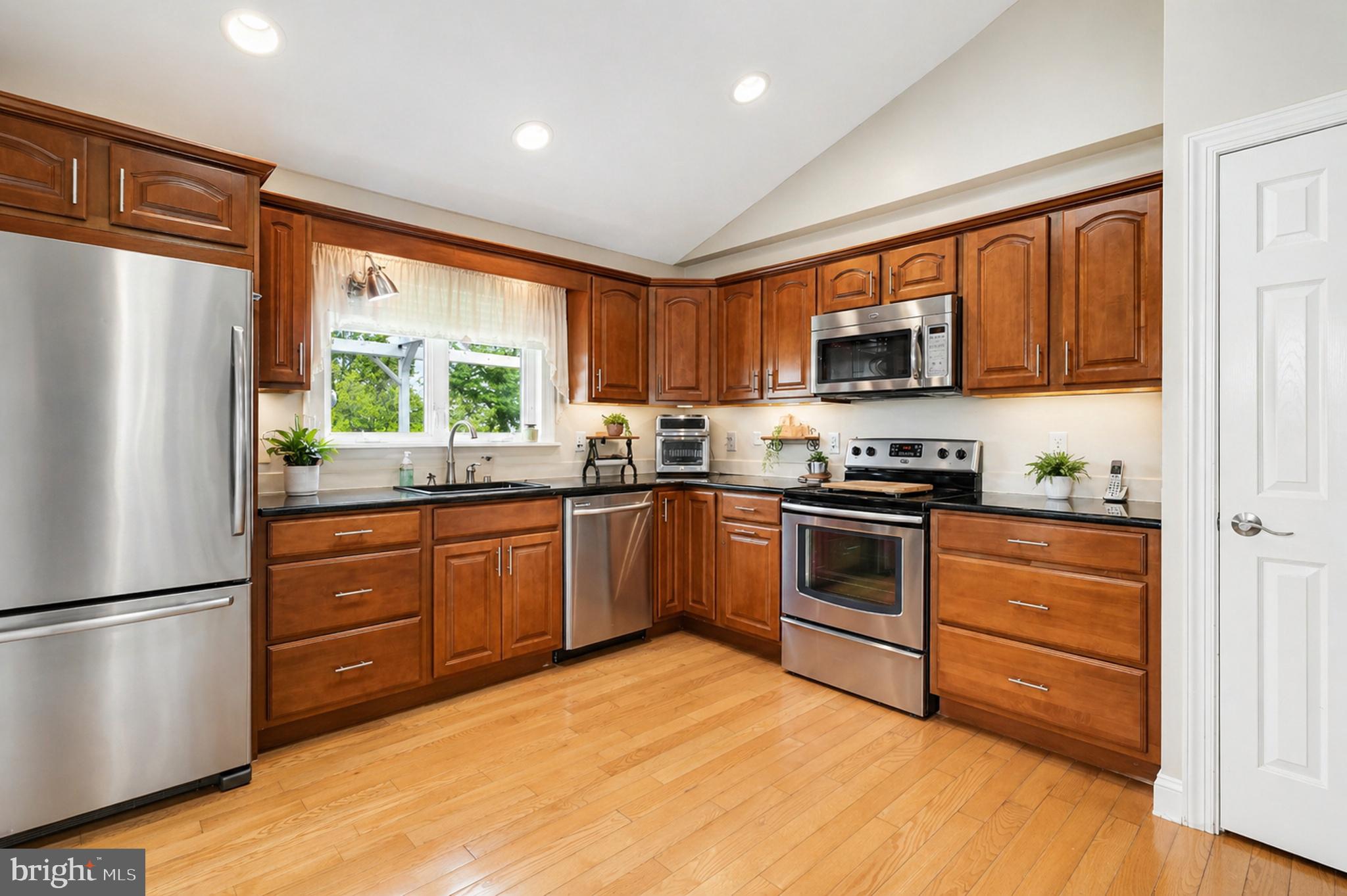 WILLOWS COLONY - Residential