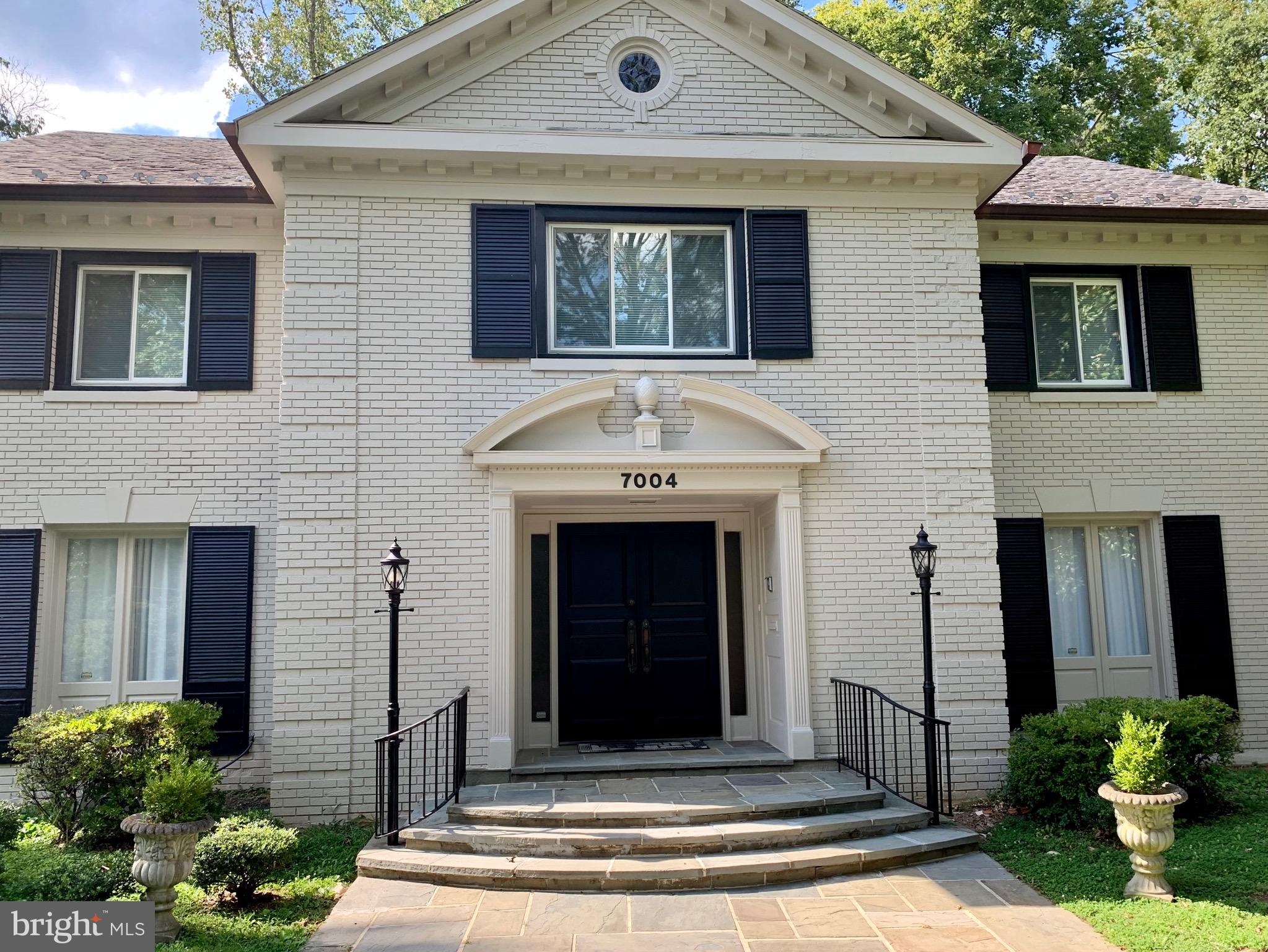 BANNOCKBURN ESTATES - Residential Lease