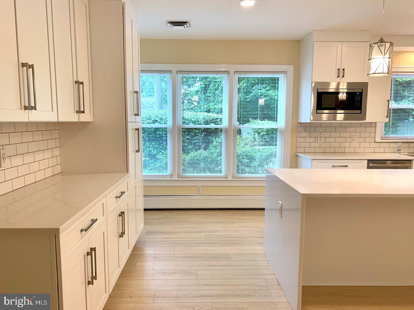 BANNOCKBURN ESTATES - Residential Lease