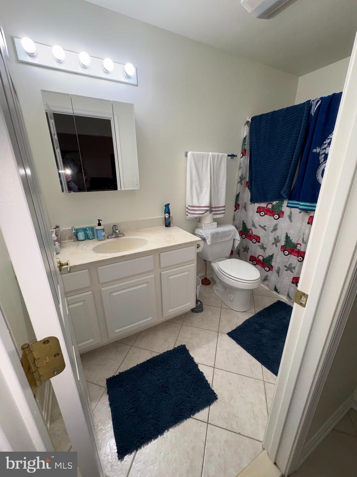 HEARTHSTONE MANOR - Residential