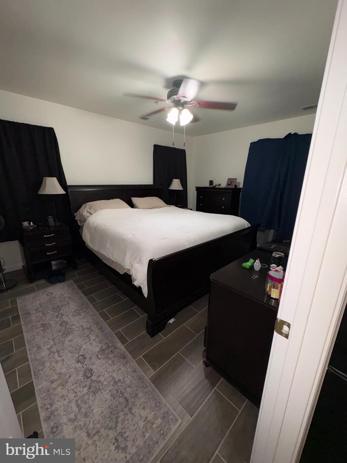 HEARTHSTONE MANOR - Residential