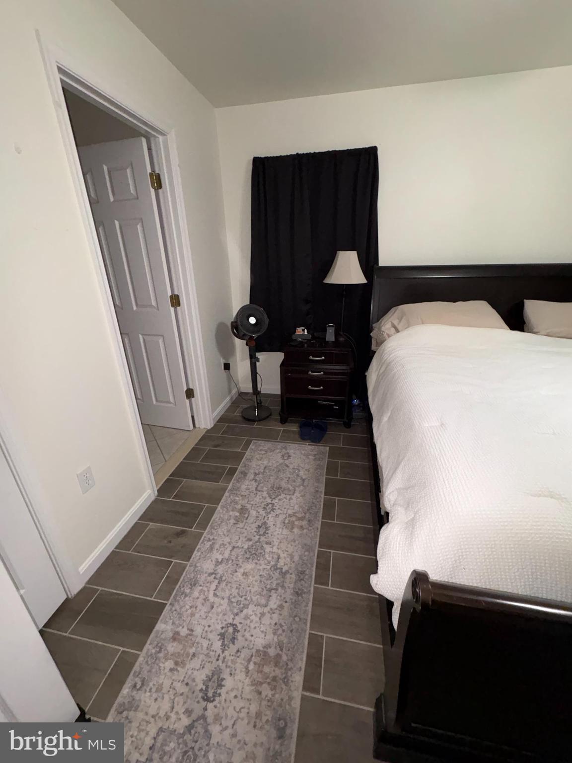 HEARTHSTONE MANOR - Residential