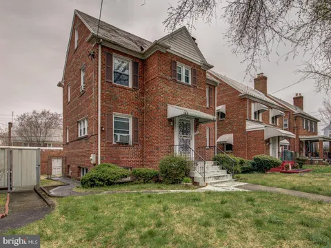 1323 Tewkesbury Place NW, Washington, DC 20012 - MLS#: DCDC2129106