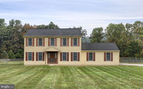 118 NATURES ROAD PINE GROVE PA 17963