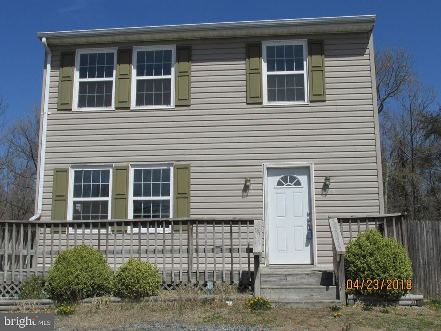 Very nice 3 bedroom home with full basement for First time buyer.  Large front deck , large tool shed and fenced rear yard. Seller providing I year 2-10 Home Warranty