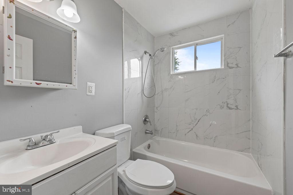 BERKSHIRE - Residential