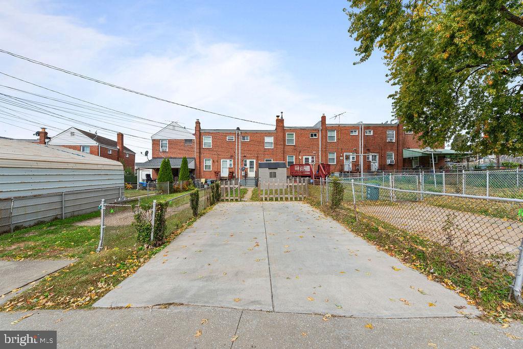 BERKSHIRE - Residential