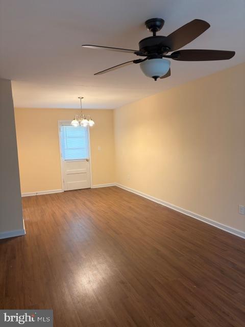 GLENARDEN WOODS - Residential